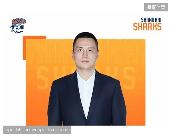 《大鲨鱼的“双冠王”梦：卢伟与“烟雾弹”背后的运动智慧》